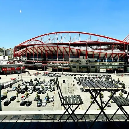 Luz Benfica Lägenhet *